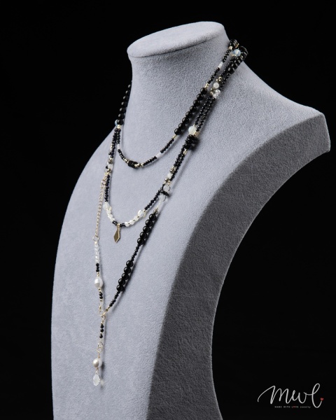 Komplet biżuterii naszyjnik bransoletka z kamieni naturalnych: TURMALIN, KRYSZTAŁ GÓRSKI, NOC KAIRU